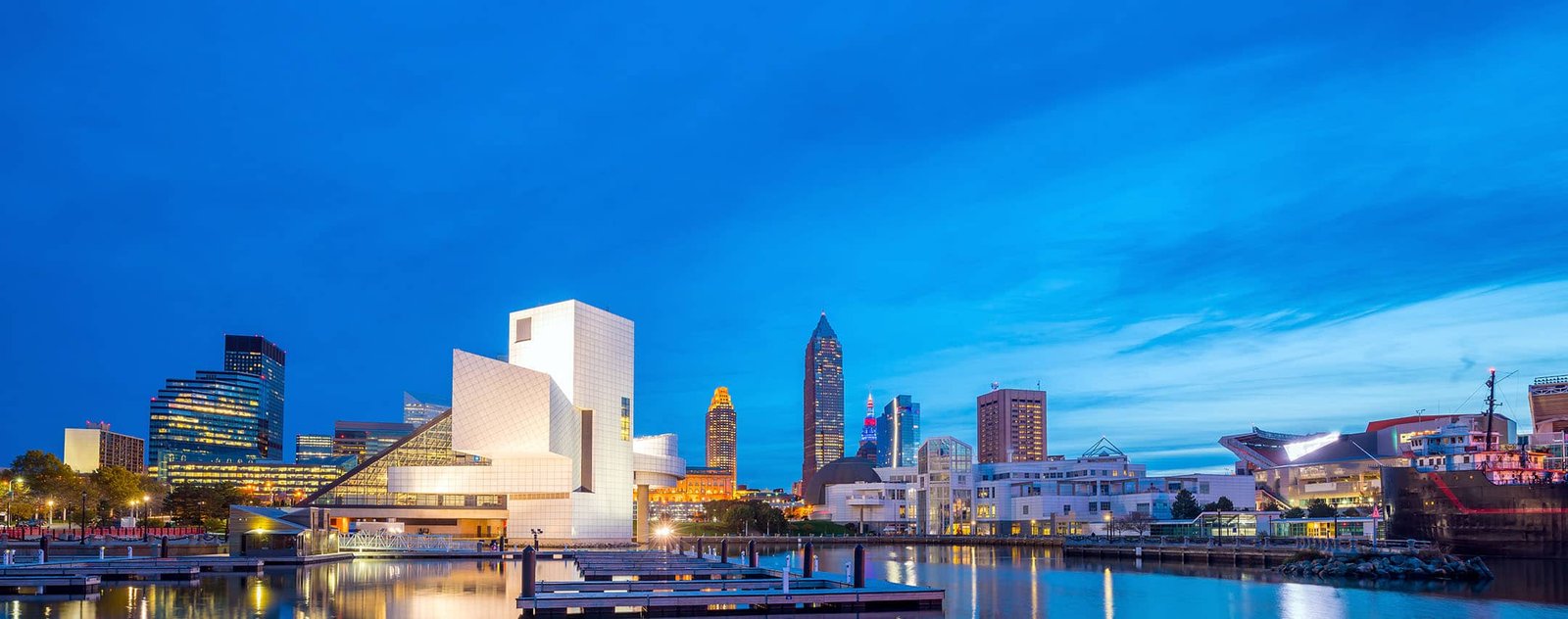 skyline of downtown cleveland