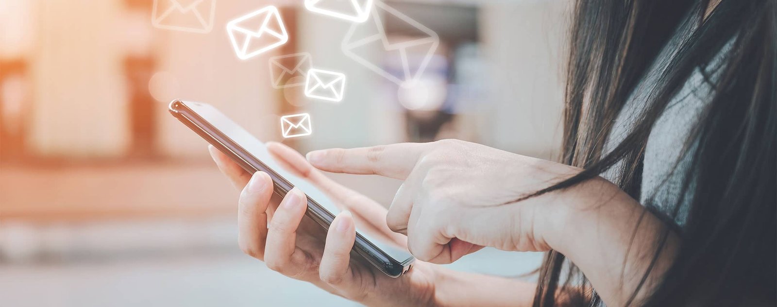 digital message coming to employee's phone